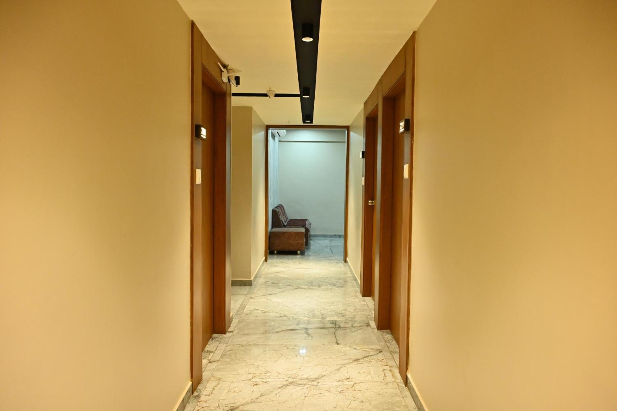 Hotel Sury Villa Ahmadábád Exteriér fotografie